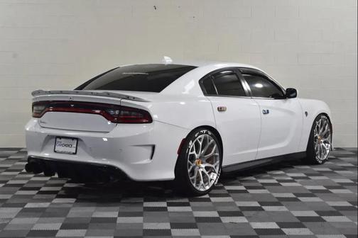 White 2019 Dodge Charger SRT Hellcat