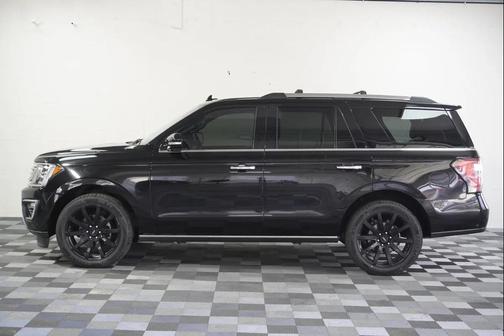Black 2018 Ford Expedition Limited