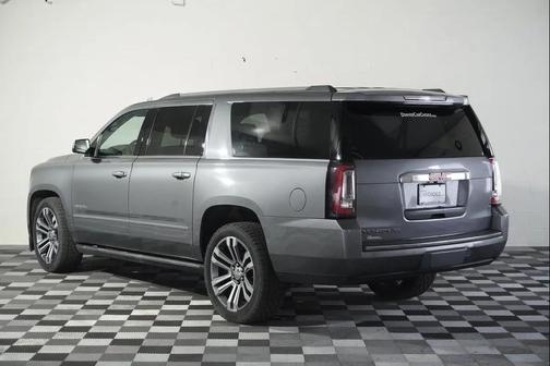 Gray 2019 GMC Yukon XL Denali