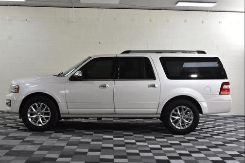 White 2017 Ford Expedition EL Limited