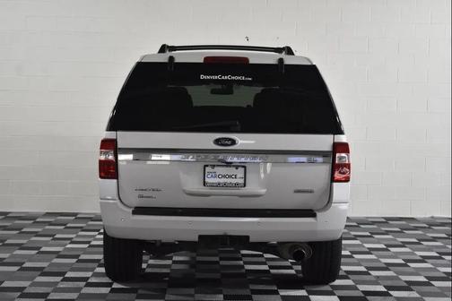 White 2017 Ford Expedition EL Limited