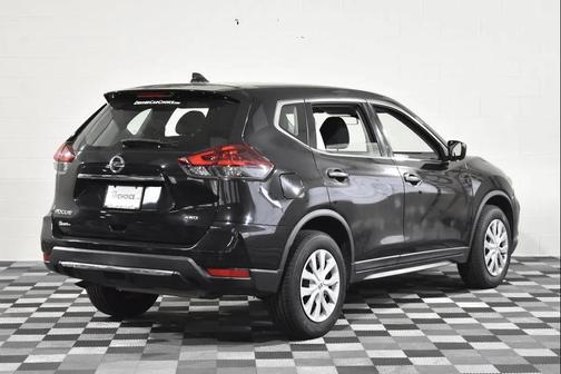 Black 2019 Nissan Rogue S