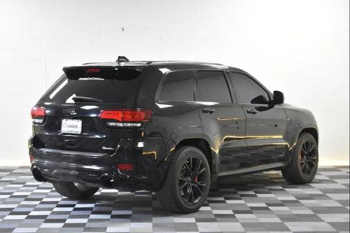 Black 2020 Jeep Grand Cherokee SRT