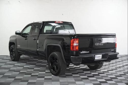 Black 2017 GMC Sierra 1500 SLE