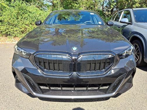 2026 BMW 530 i xDrive