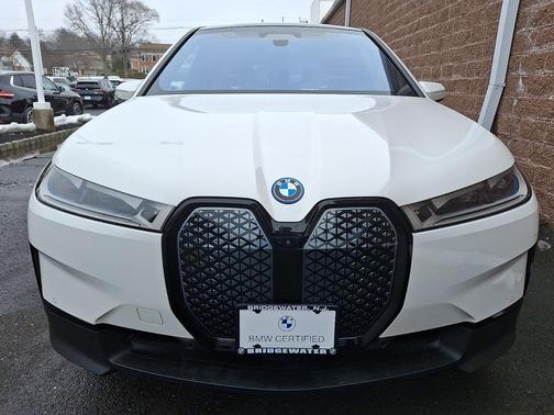 2024 BMW iX xDrive50