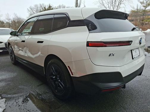 2024 BMW iX xDrive50