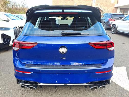 2024 Volkswagen Golf R 2.0T Manual