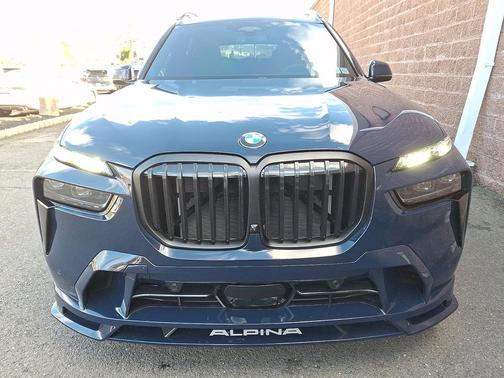 2026 BMW ALPINA XB7 