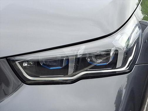 2025 BMW i5 xDrive40