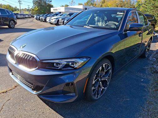 2025 BMW 330 i xDrive