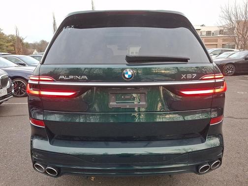 2025 BMW ALPINA XB7 
