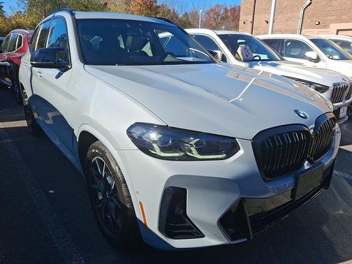 2024 BMW X3 M40i