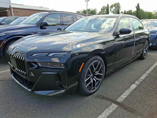 2025 BMW i7 xDrive60