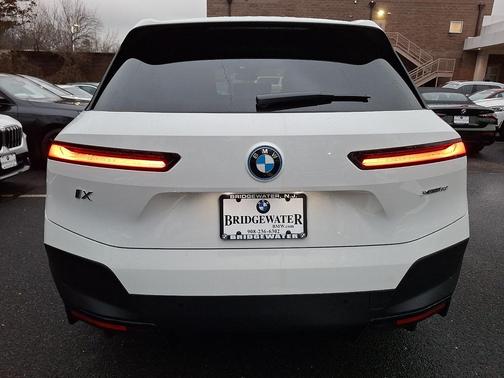 2024 BMW iX xDrive50