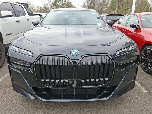 2025 BMW 760 i xDrive