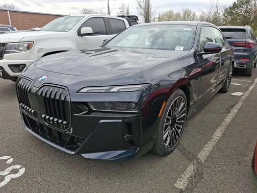 2025 BMW 760 i xDrive