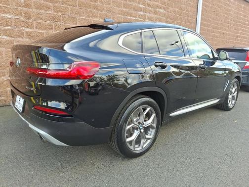 2021 BMW X4 xDrive30i