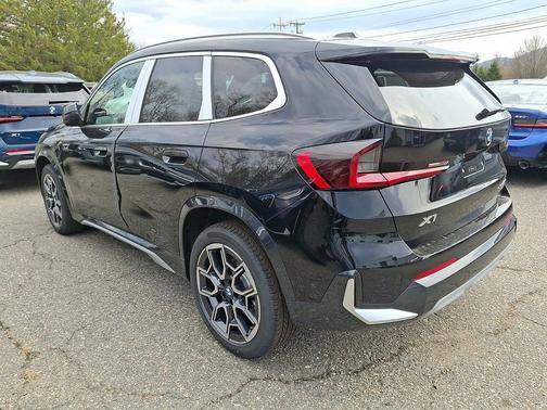 Jet Black 2026 BMW X1 xDrive28i