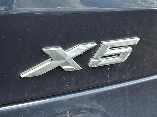 Tanzanite Blue II Metallic 2026 BMW X5 xDrive40i