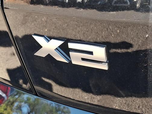 2025 BMW X2 M35i