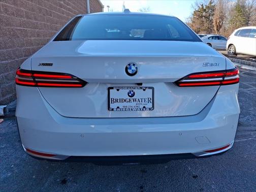 2024 BMW 530 i xDrive