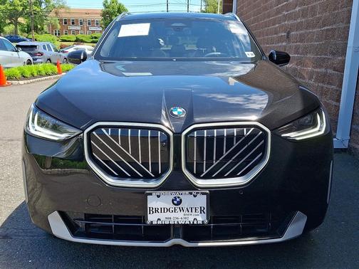 Black Sapphire Metallic 2025 BMW X3 30 xDrive