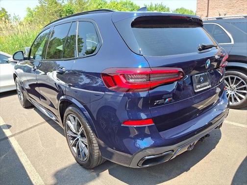 2022 BMW X5 M50i