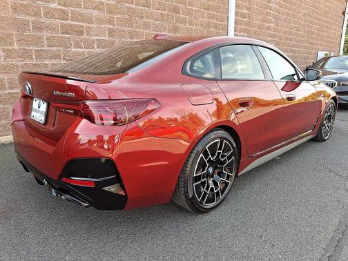 2025 BMW M440 i xDrive