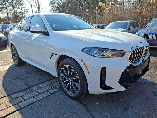 2025 BMW X6 xDrive40i