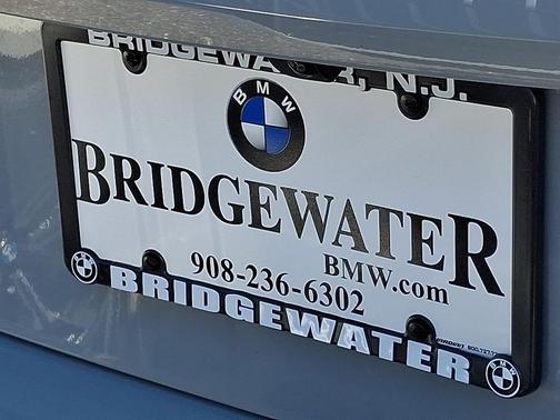 Brooklyn Grey Metallic - C4P 2027 BMW 530 i xDrive