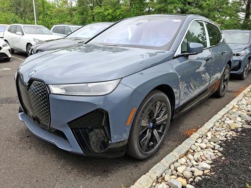 2025 BMW iX xDrive50