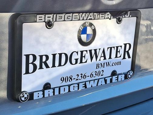 2025 BMW 330 i xDrive