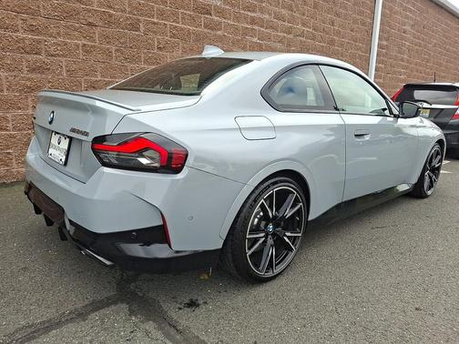 2022 BMW M240 i xDrive