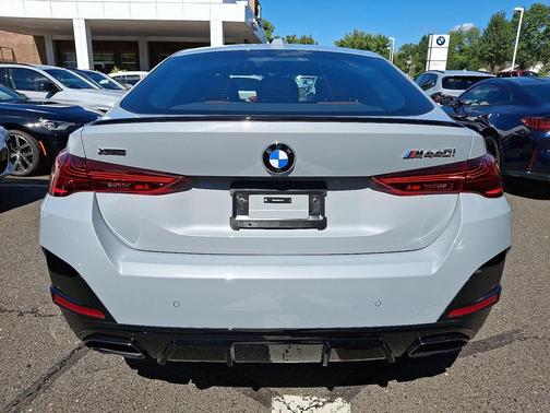 2025 BMW M440 i xDrive