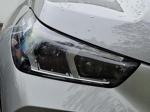 Space Silver Metallic 2026 BMW X1 xDrive28i