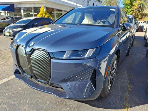 2026 BMW iX xDrive45
