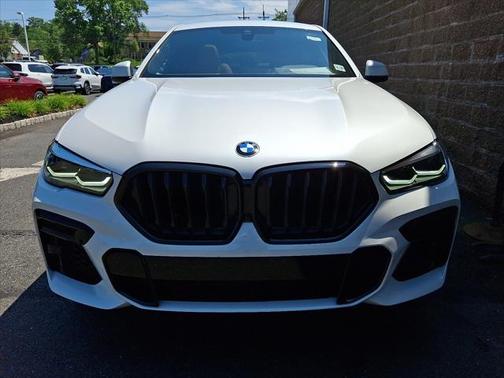 2023 BMW X6 xDrive40i