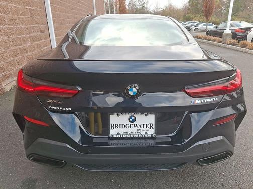 2025 BMW M850 xDrive