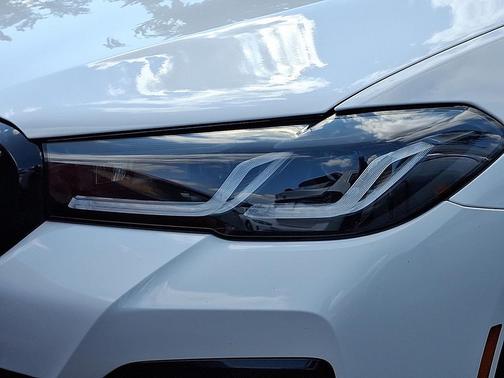 2022 BMW 530e Base