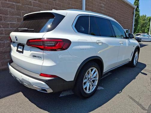 2023 BMW X5 PHEV xDrive45e