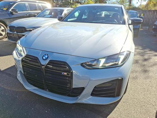 2025 BMW M440 i xDrive