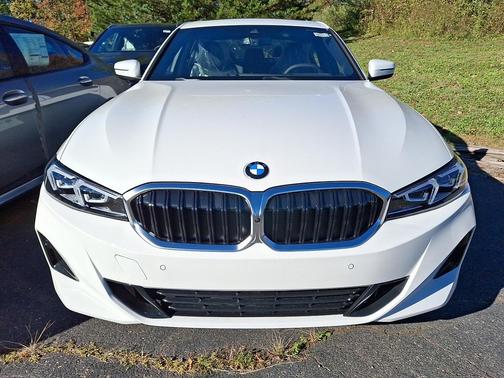 2025 BMW 330 i xDrive