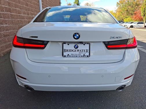 2025 BMW 330 i xDrive