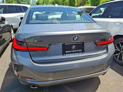 Skyscraper Grey Metallic 2025 BMW 330 xDrive
