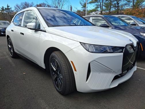 2026 BMW iX xDrive45