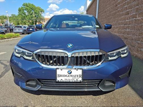 2022 BMW 330e Base