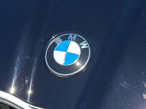 Jet Black 2026 BMW X2 xDrive28i