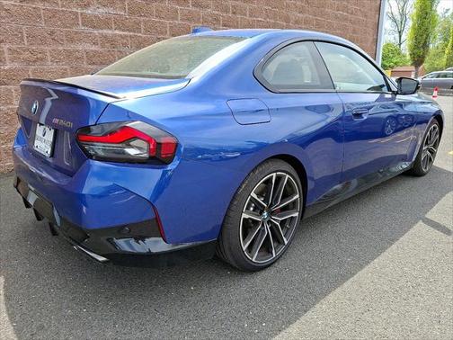 2024 BMW M240 i xDrive