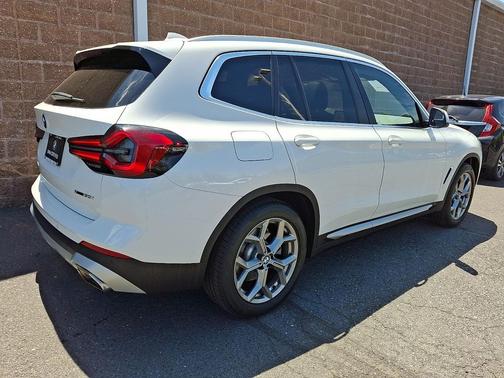 Alpine White 2023 BMW X3 xDrive30i